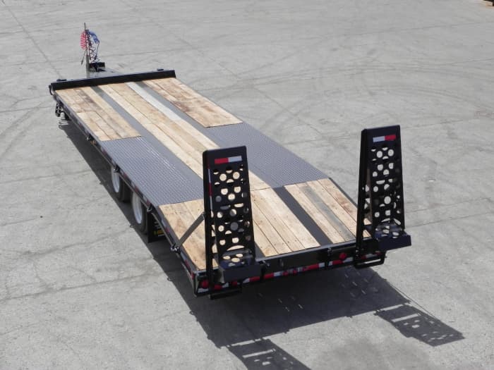 TT-20 • 20 Ton Tag Trailer Series trailer