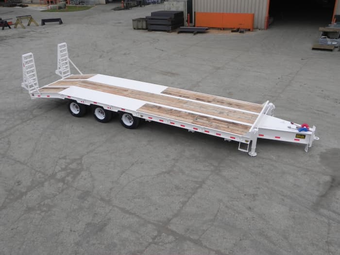 TT-25 • 25 Ton Tag Trailer Series trailer